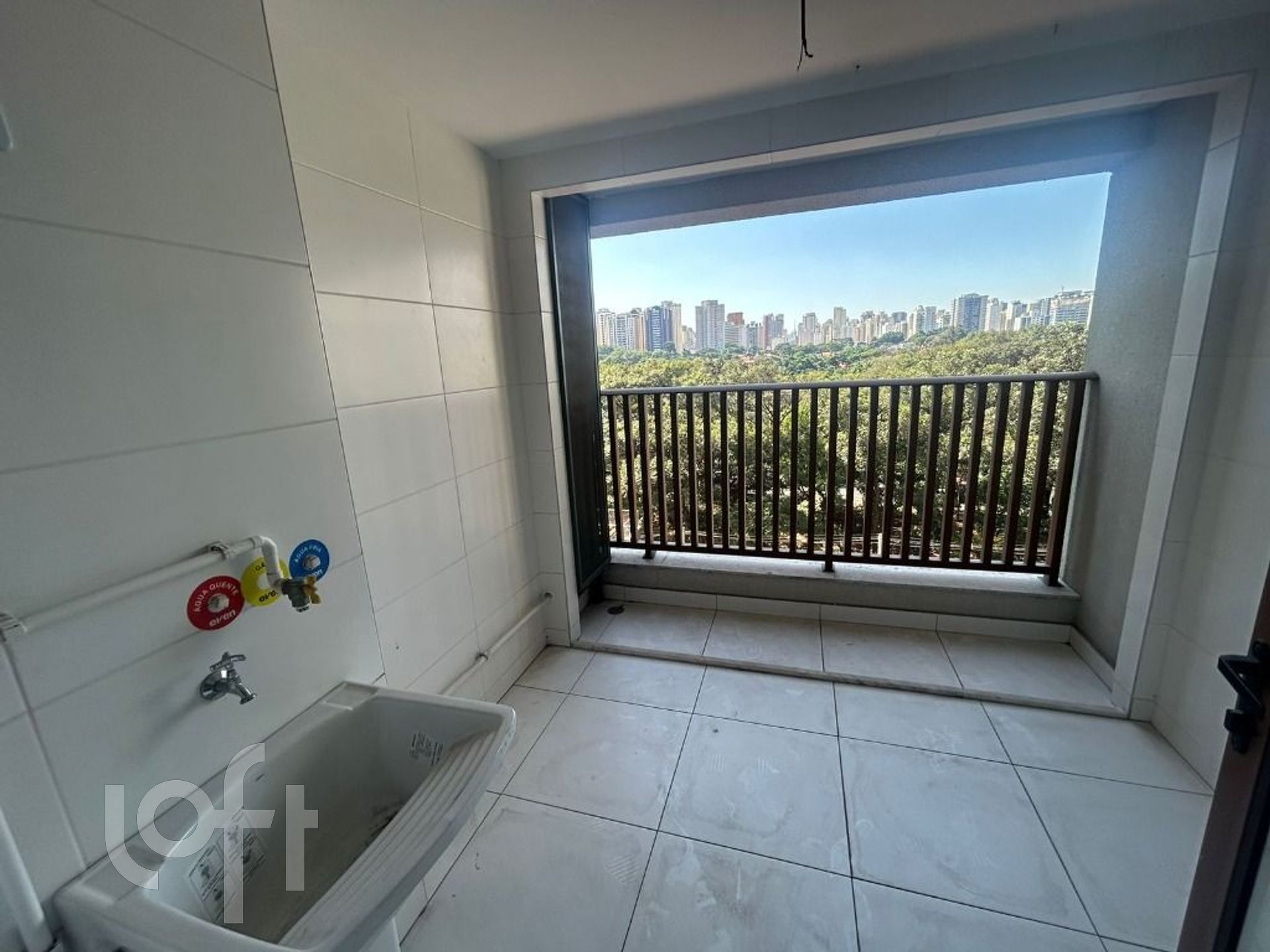 Apartamento à venda com 4 quartos, 145m² - Foto 11