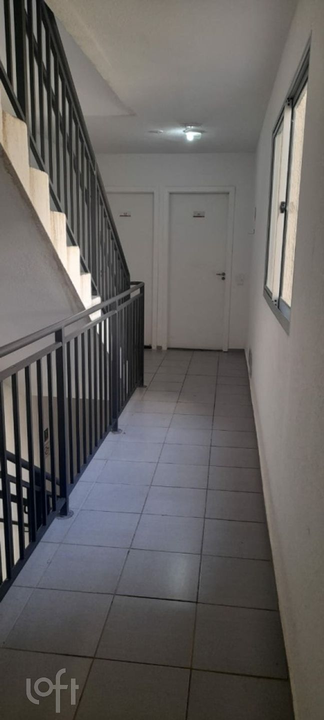 Apartamento à venda com 2 quartos, 40m² - Foto 3