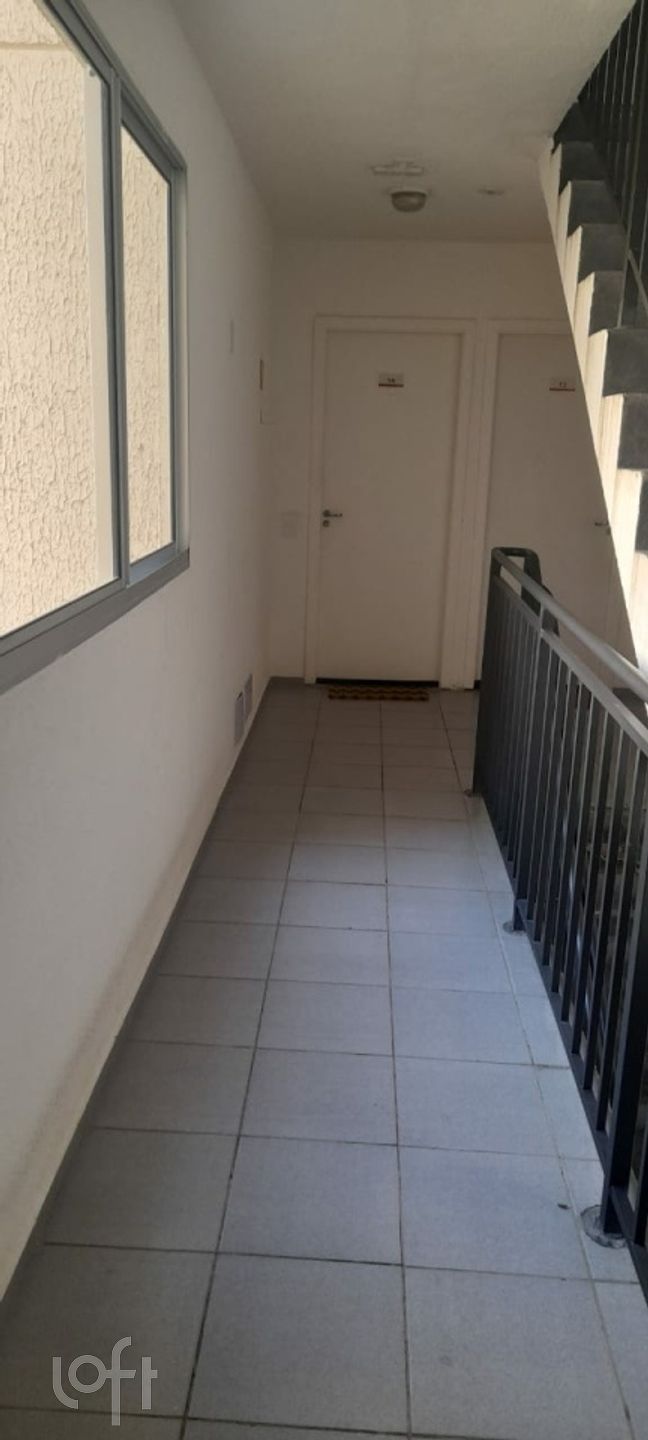 Apartamento à venda com 2 quartos, 40m² - Foto 4