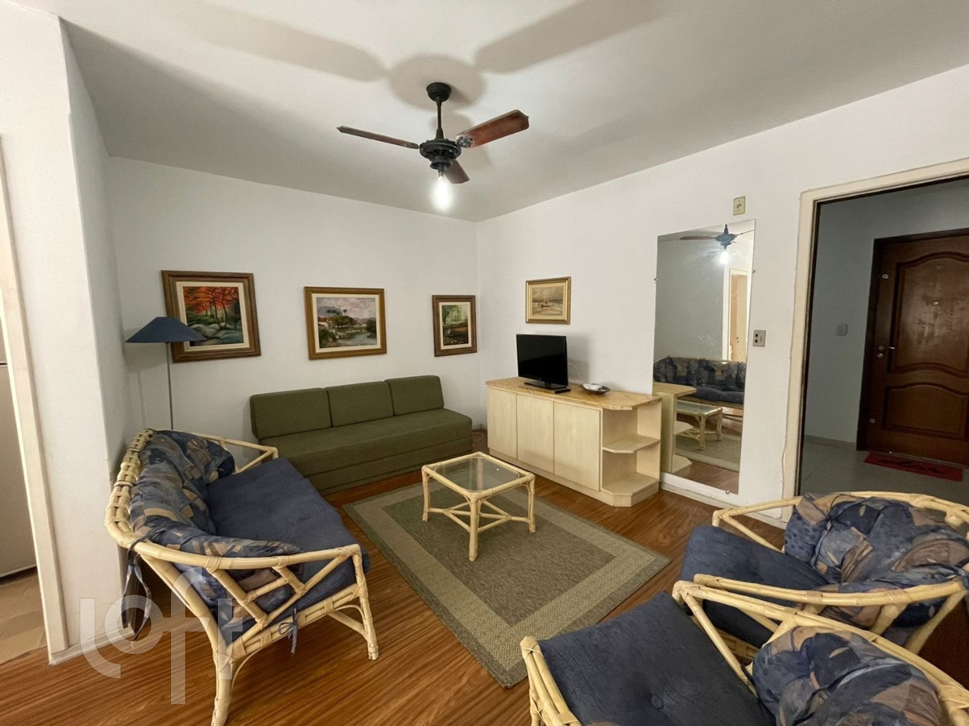 Apartamentos com 82m², 2 quartos, 1 garagem, no bairro Centro em Balneário Camboriú