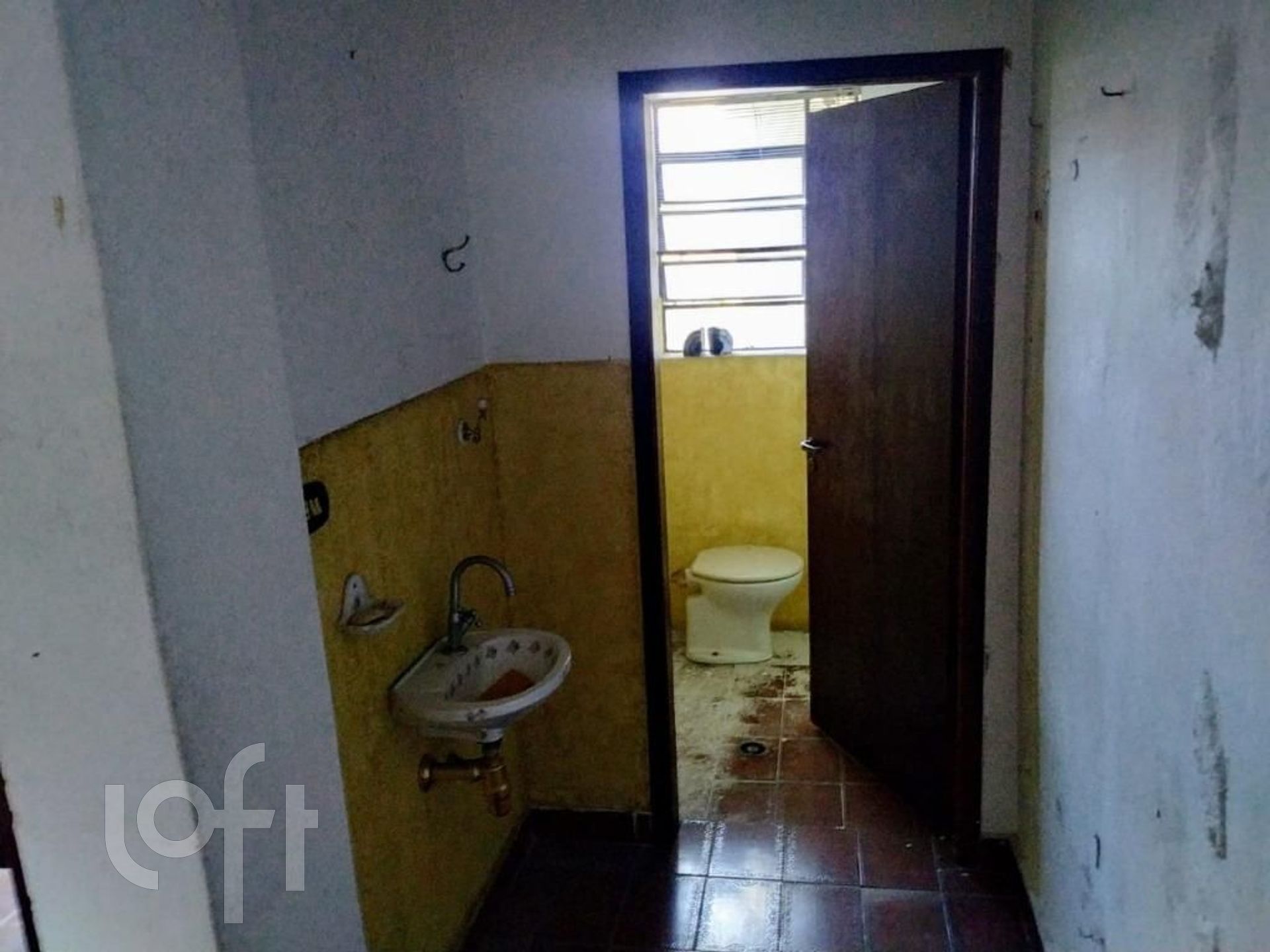 Casa à venda com 3 quartos, 280m² - Foto 16