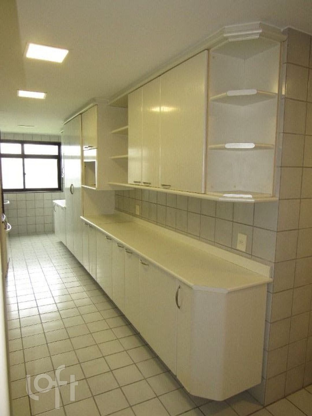 Apartamento à venda com 4 quartos, 209m² - Foto 22