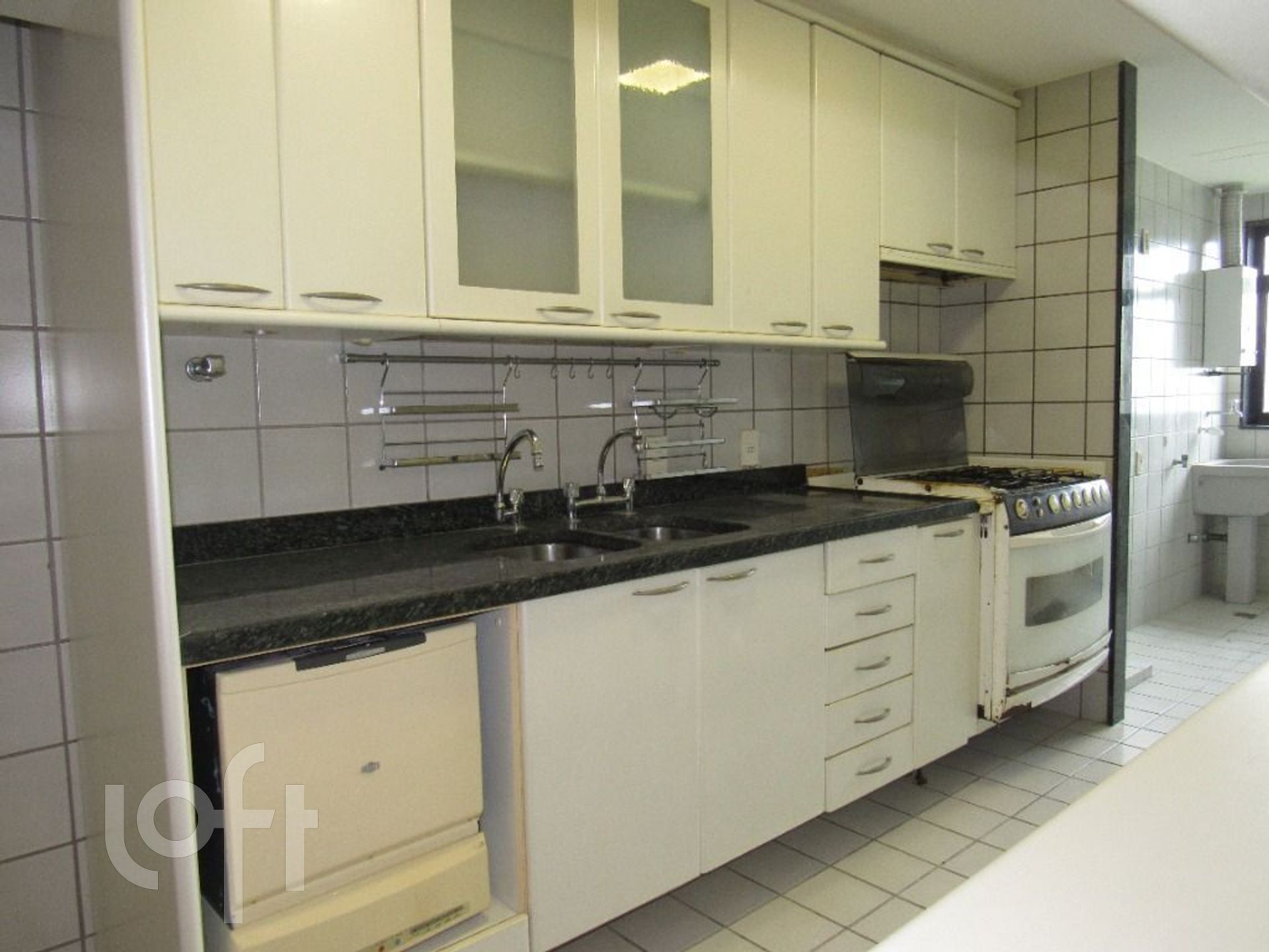 Apartamento à venda com 4 quartos, 209m² - Foto 23