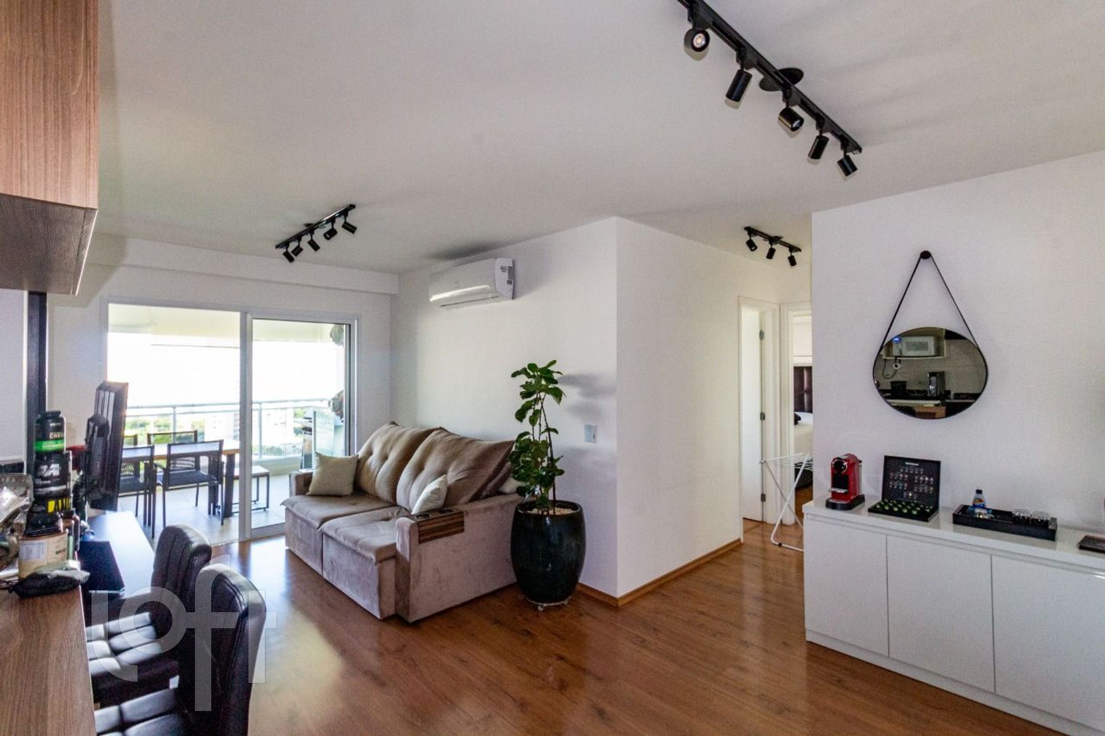 Apartamento à venda em Barra Funda com 79 m², 2 qu