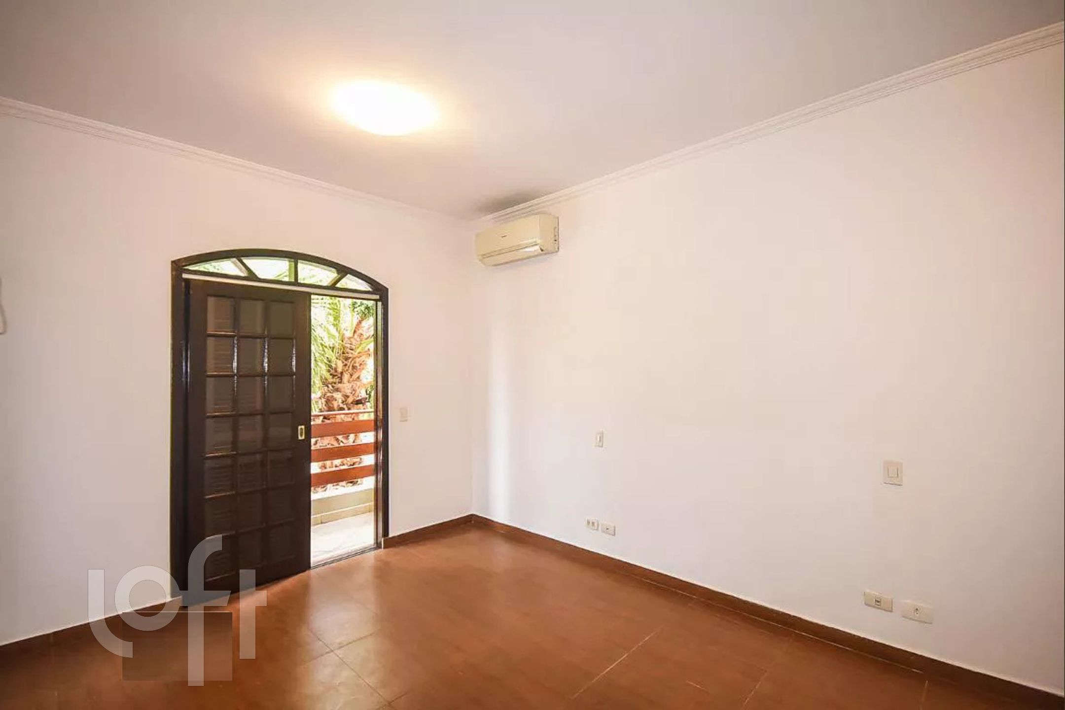 Casa à venda com 5 quartos, 261m² - Foto 12