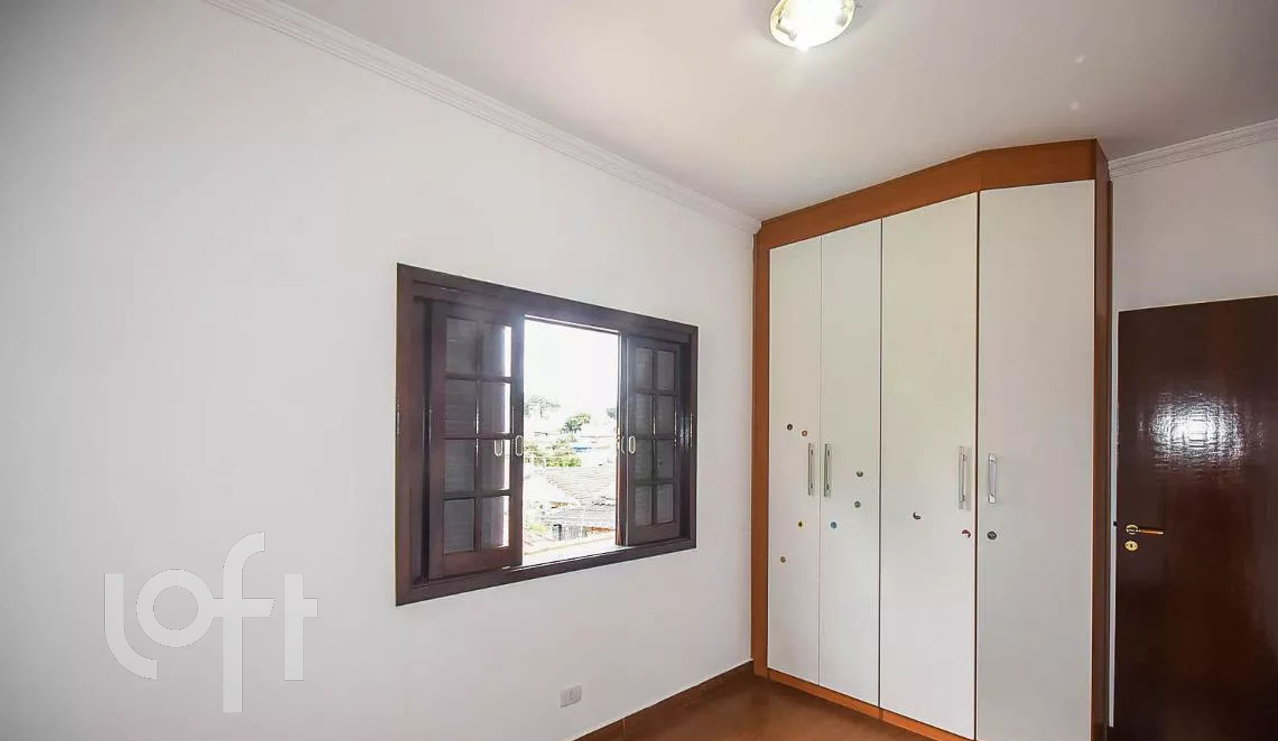 Casa à venda com 5 quartos, 261m² - Foto 8