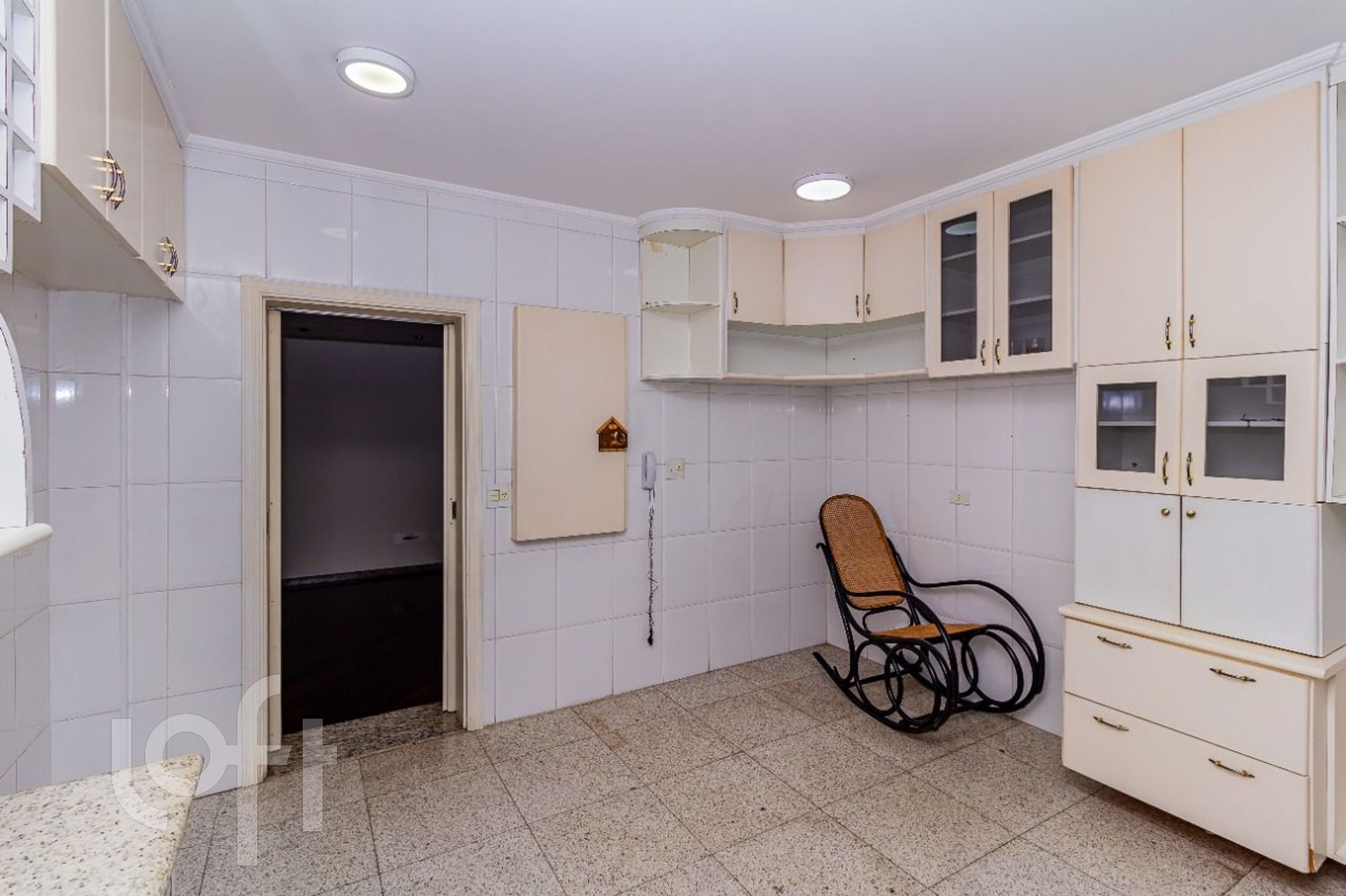 Apartamento à venda com 4 quartos, 176m² - Foto 14