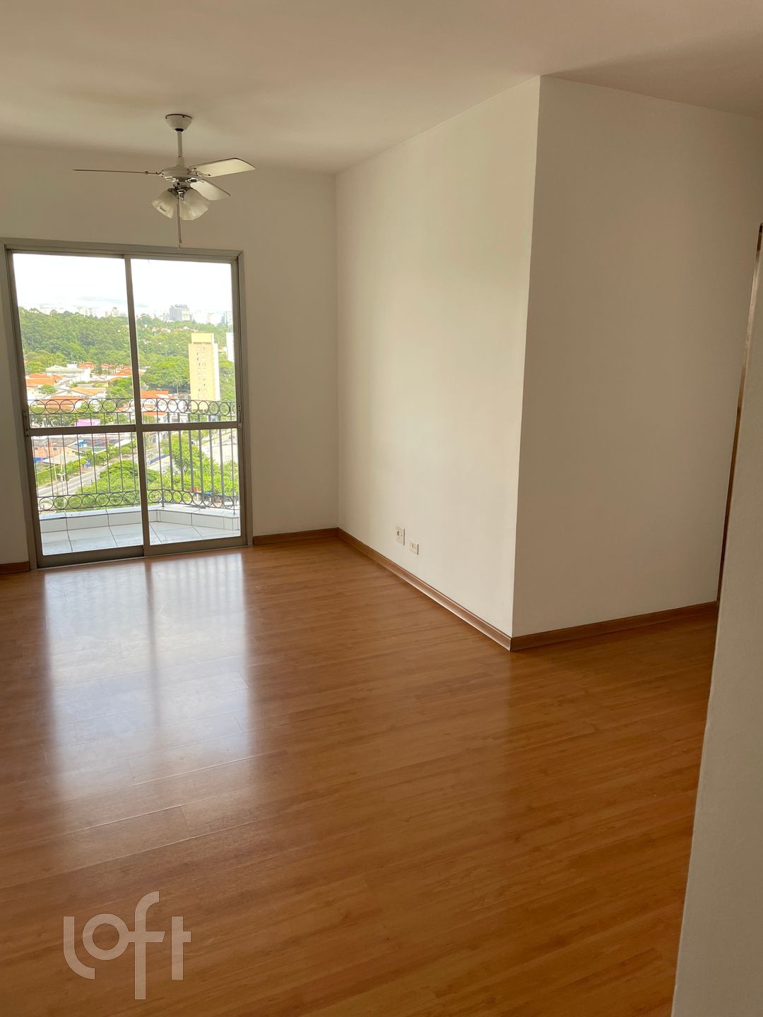 Apartamento à venda com 2 quartos, 68m² - Foto 1