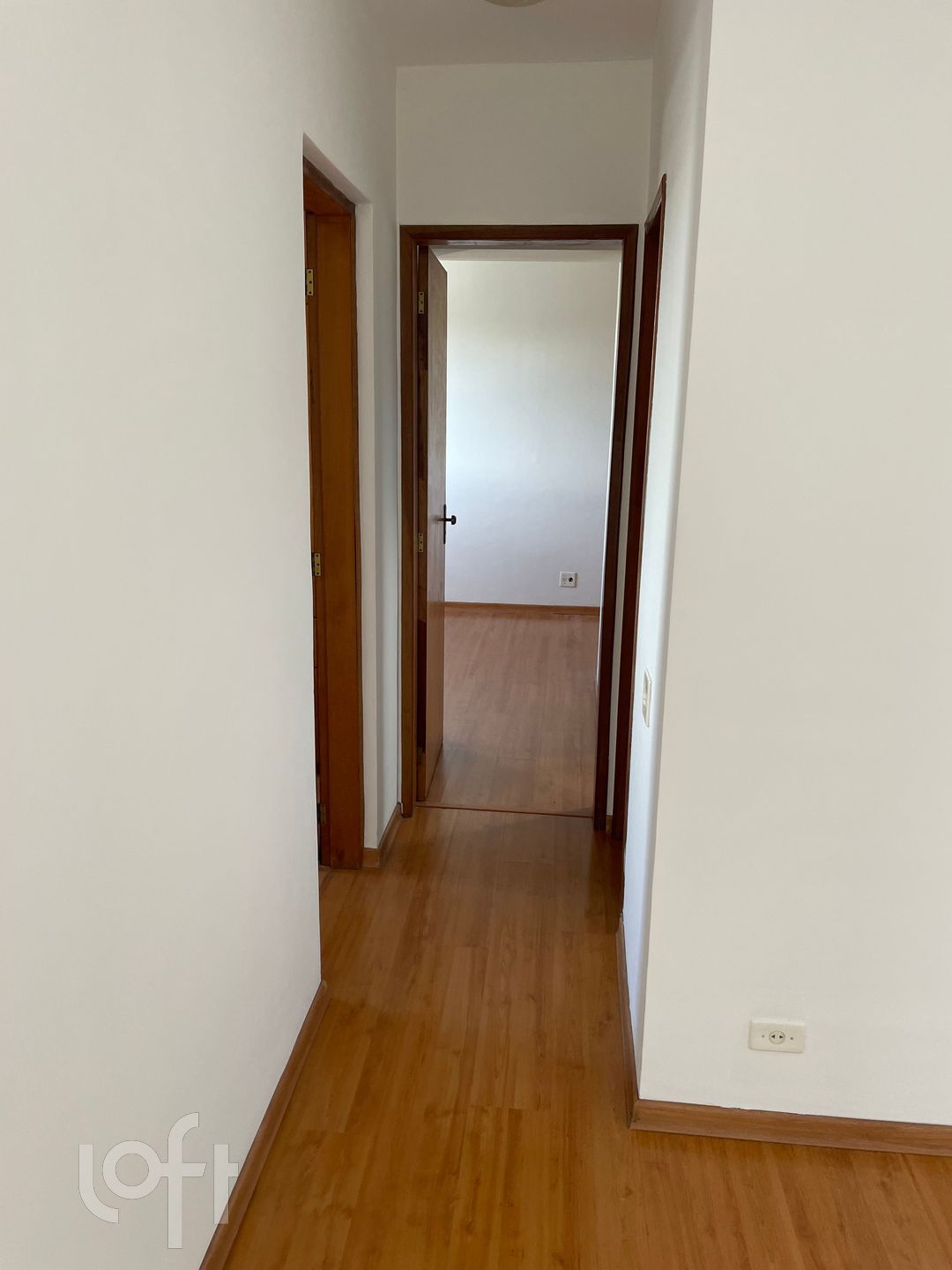 Apartamento à venda com 2 quartos, 68m² - Foto 11