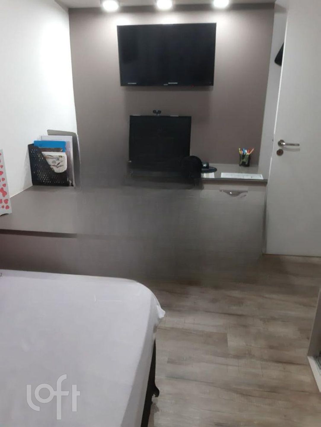 Apartamento à venda com 3 quartos, 83m² - Foto 15