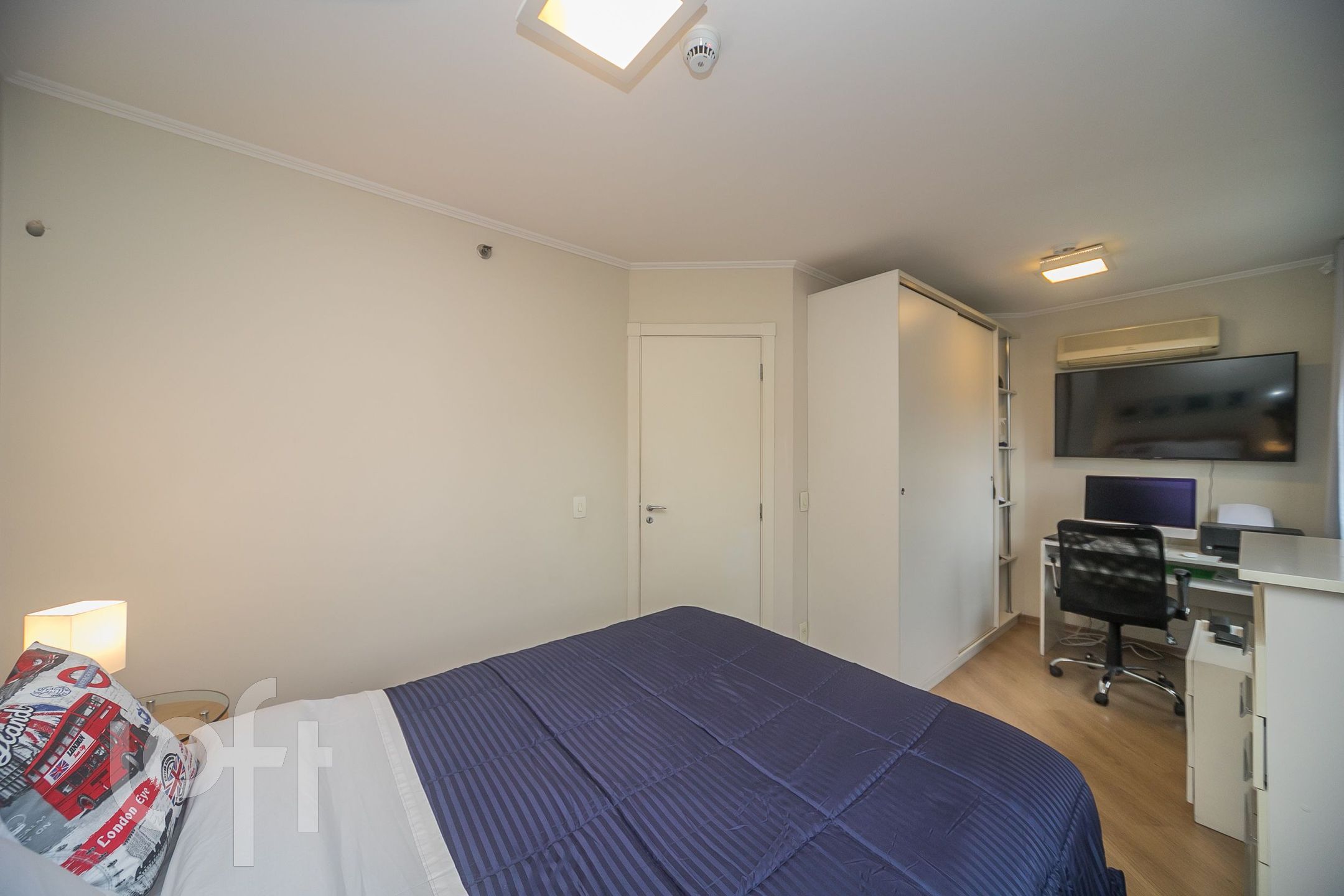 Apartamento à venda com 1 quarto, 50m² - Foto 11