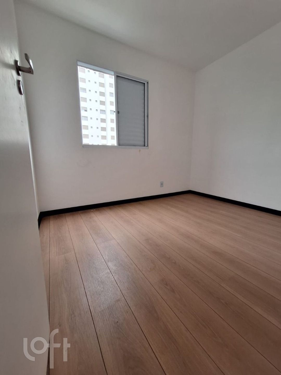 Apartamento à venda com 2 quartos, 33m² - Foto 5