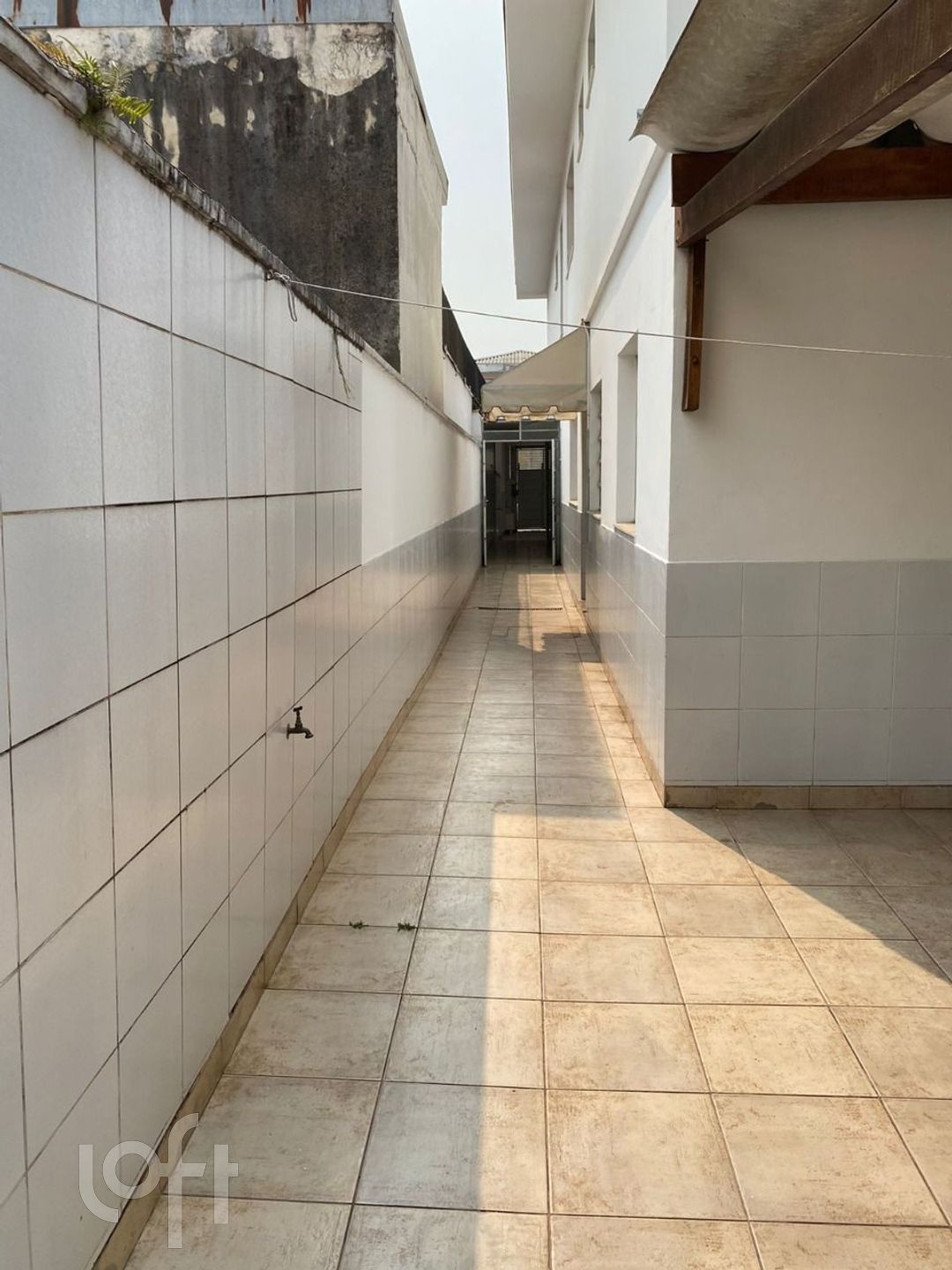 Casa à venda com 3 quartos, 200m² - Foto 16