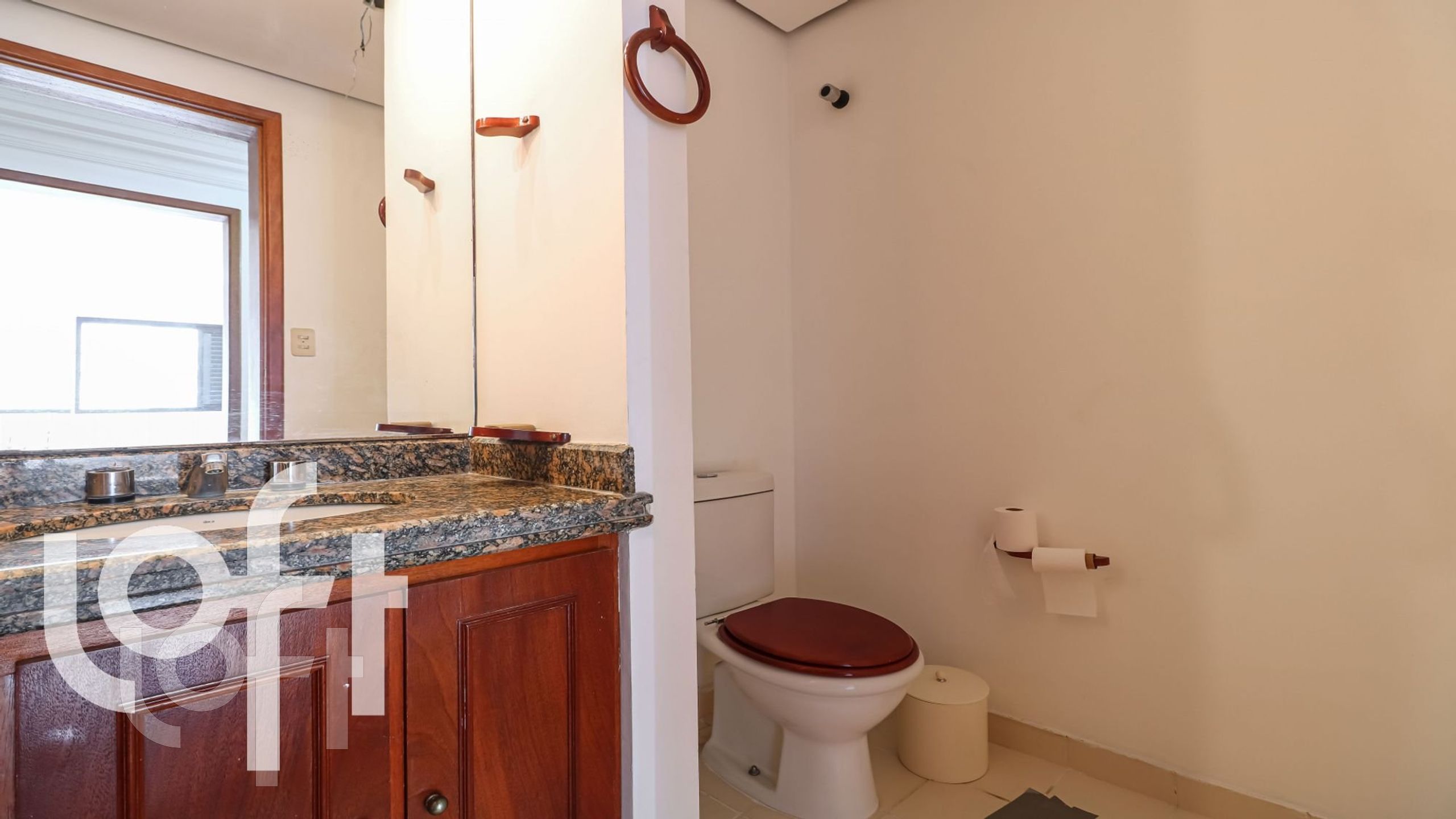 Apartamento à venda com 4 quartos, 200m² - Foto 29