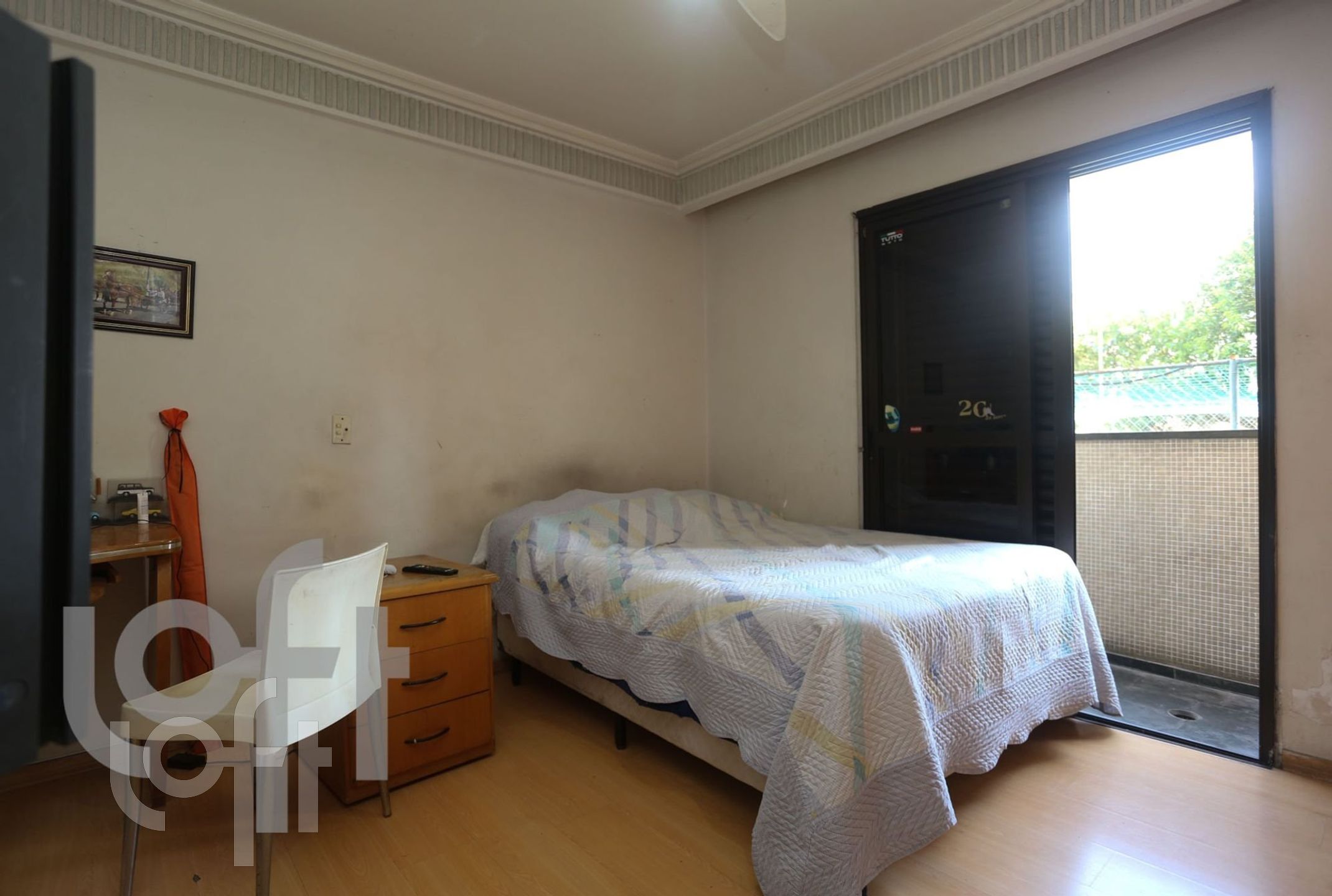 Apartamento à venda com 4 quartos, 165m² - Foto 6