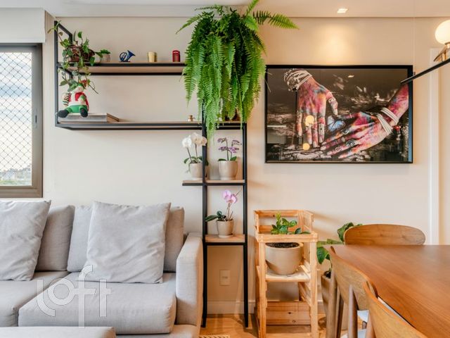 Apartamento com 96m², 3 dormitórios, 1 suíte, 3 vagas, Bom Fim em Porto Alegre