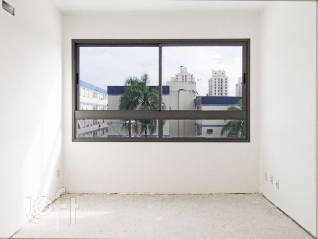 Apartamento com 44m², 1 dormitório, 1 vaga, Vila Ipiranga em Porto Alegre