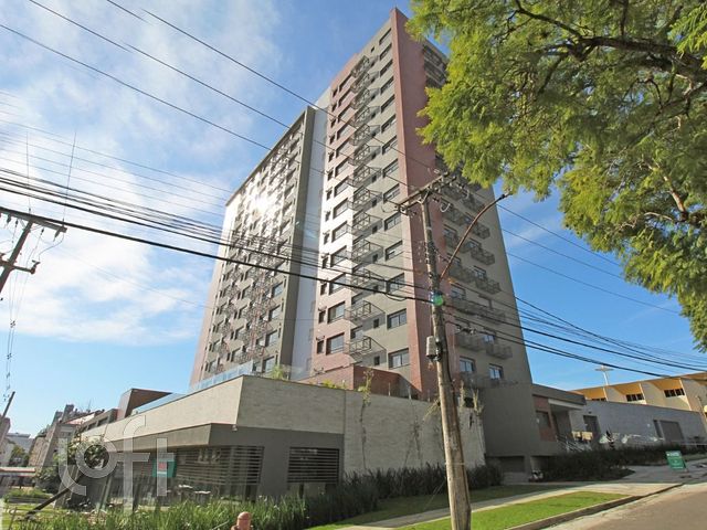 Apartamento com 44m², 1 dormitório, 1 vaga, Vila Ipiranga em Porto Alegre