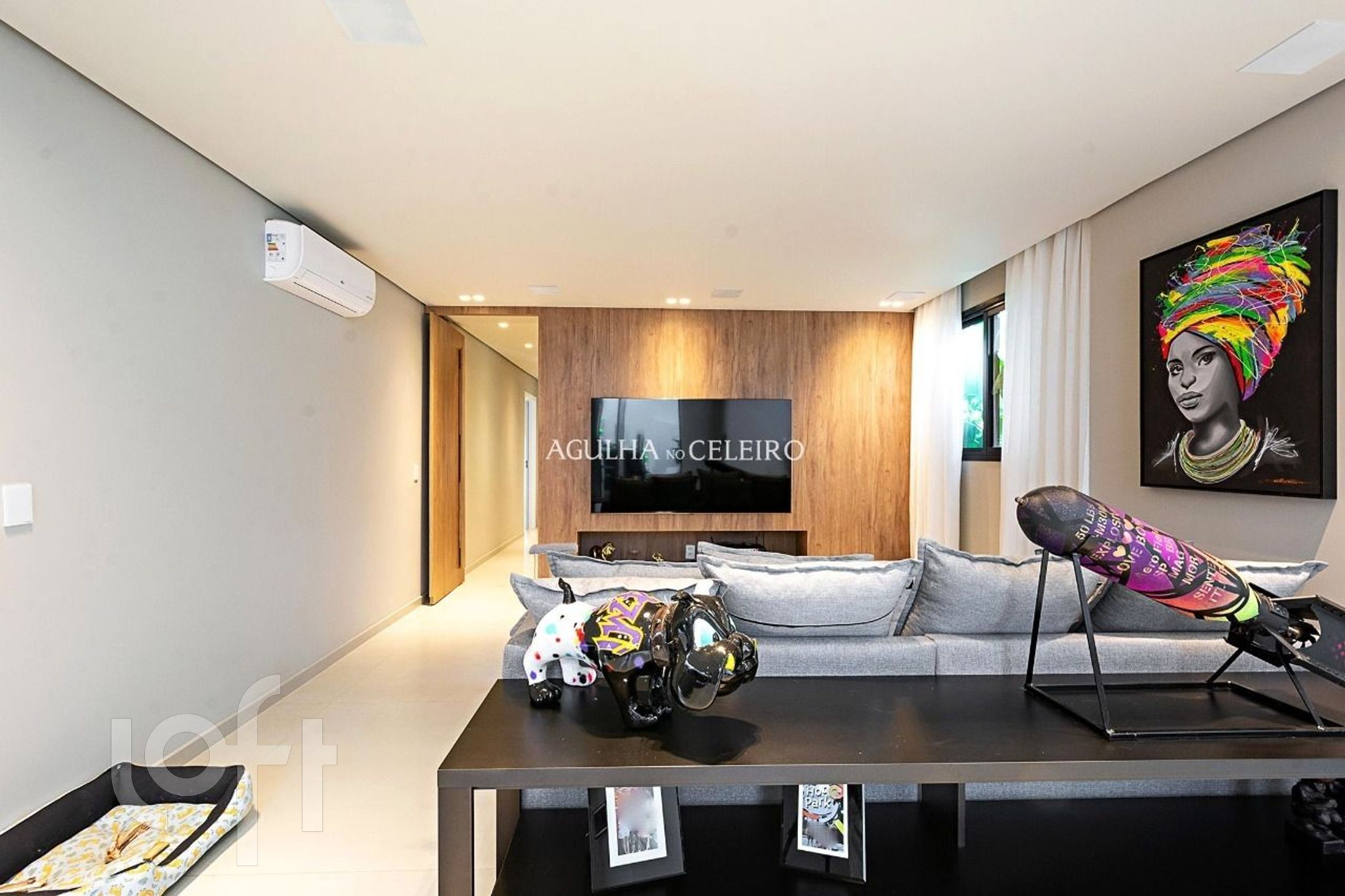 Casa à venda com 4 quartos, 600m² - Foto 11