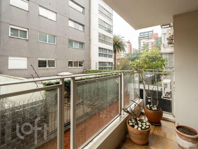 Apartamento com 214m², 4 dormitórios, 1 suíte, 2 vagas, Bela Vista em Porto Alegre