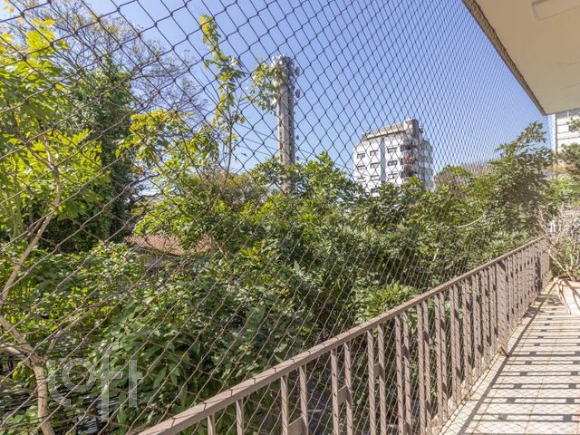 Apartamento com 167m², 3 dormitórios, 1 suíte, 1 vaga, Bela Vista em Porto Alegre