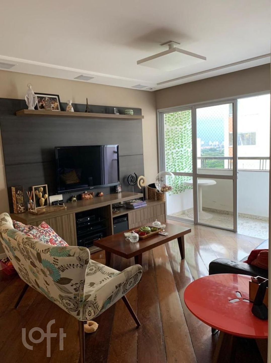 Apartamento à venda com 3 quartos, 114m² - Foto 1