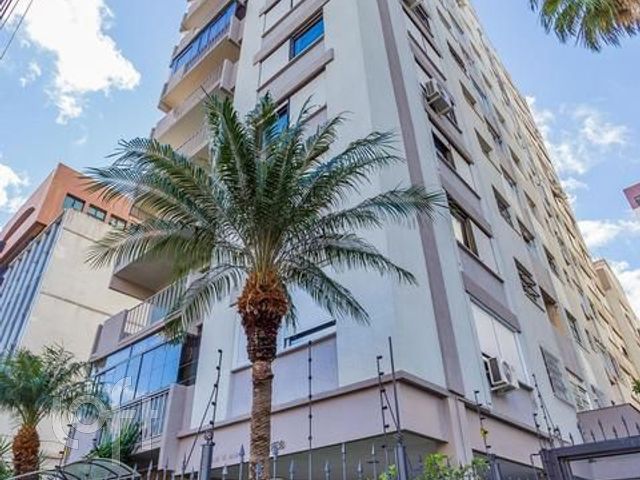 Apartamento com 103m², 3 dormitórios, 1 vaga, Menino Deus em Porto Alegre