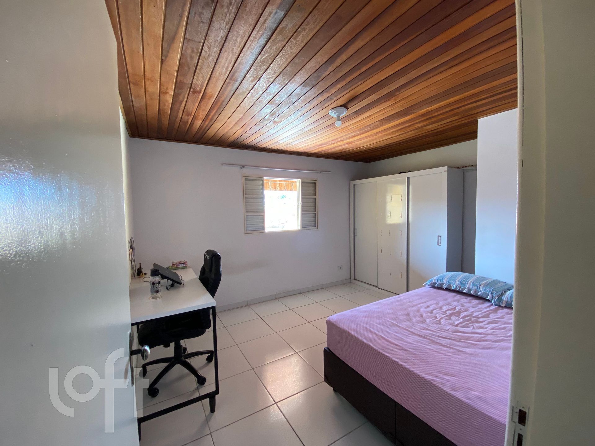 Casa à venda com 3 quartos, 220m² - Foto 5