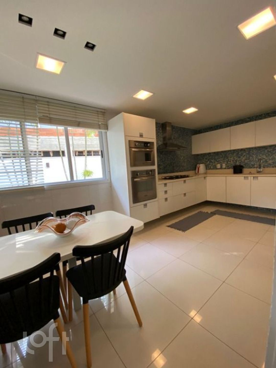 Casa à venda com 4 quartos, 390m² - Foto 14