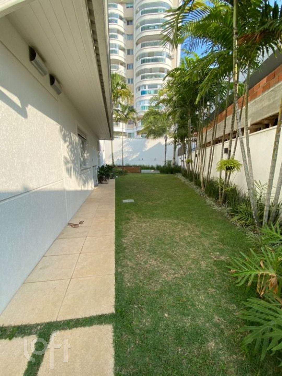 Casa à venda com 4 quartos, 390m² - Foto 8