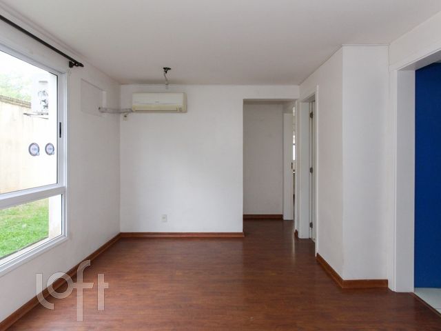 Apartamento com 51m², 2 dormitórios, 1 vaga no bairro Mato Grande em Canoas para Comprar