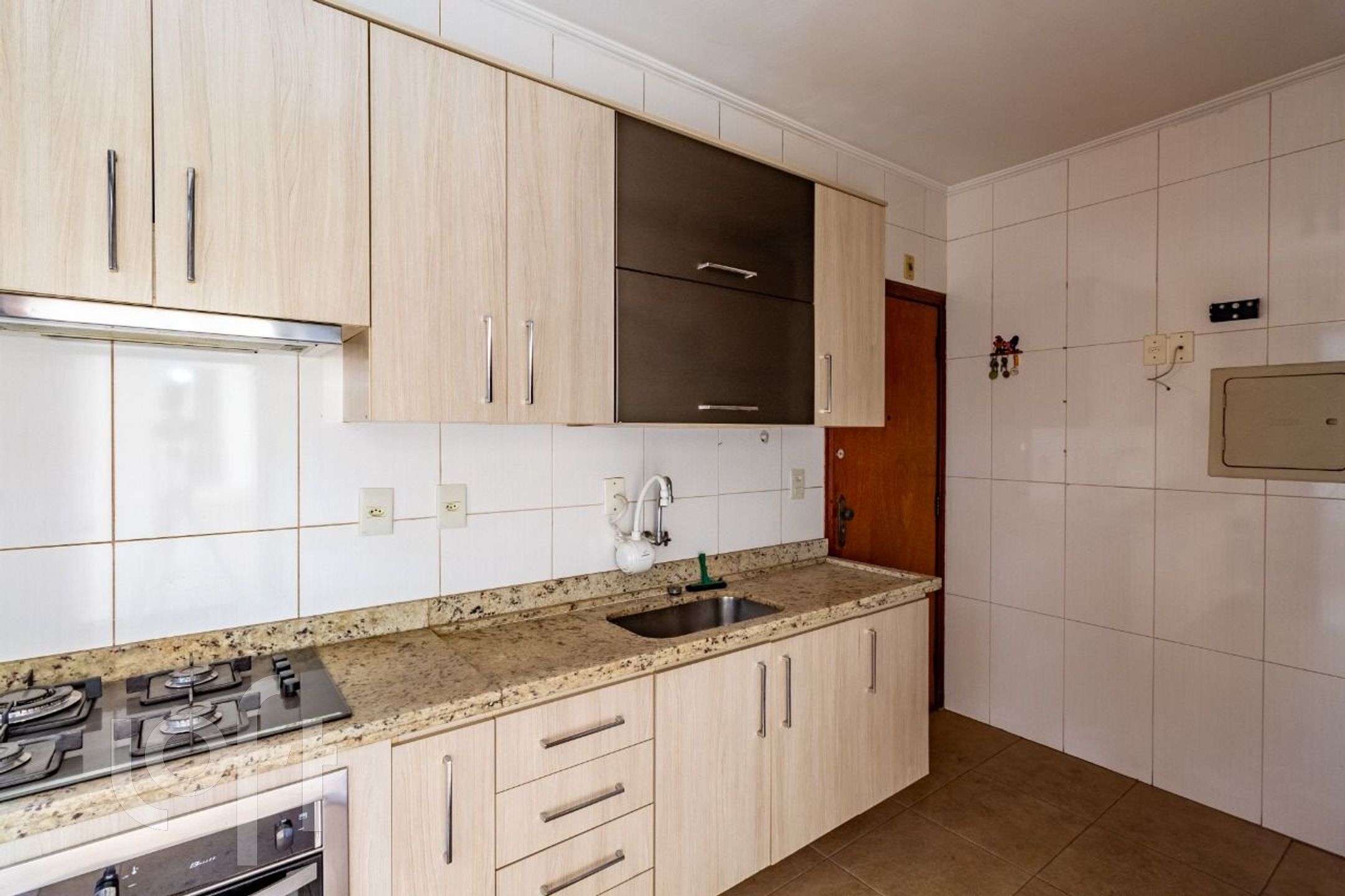 Imagem da propriedade PU1q6096w 12