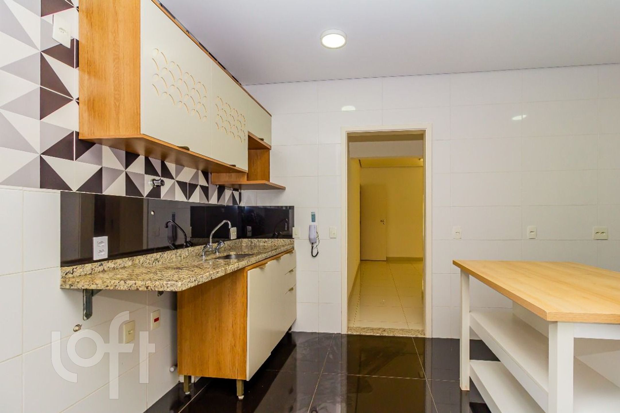 Apartamento à venda com 3 quartos, 186m² - Foto 17