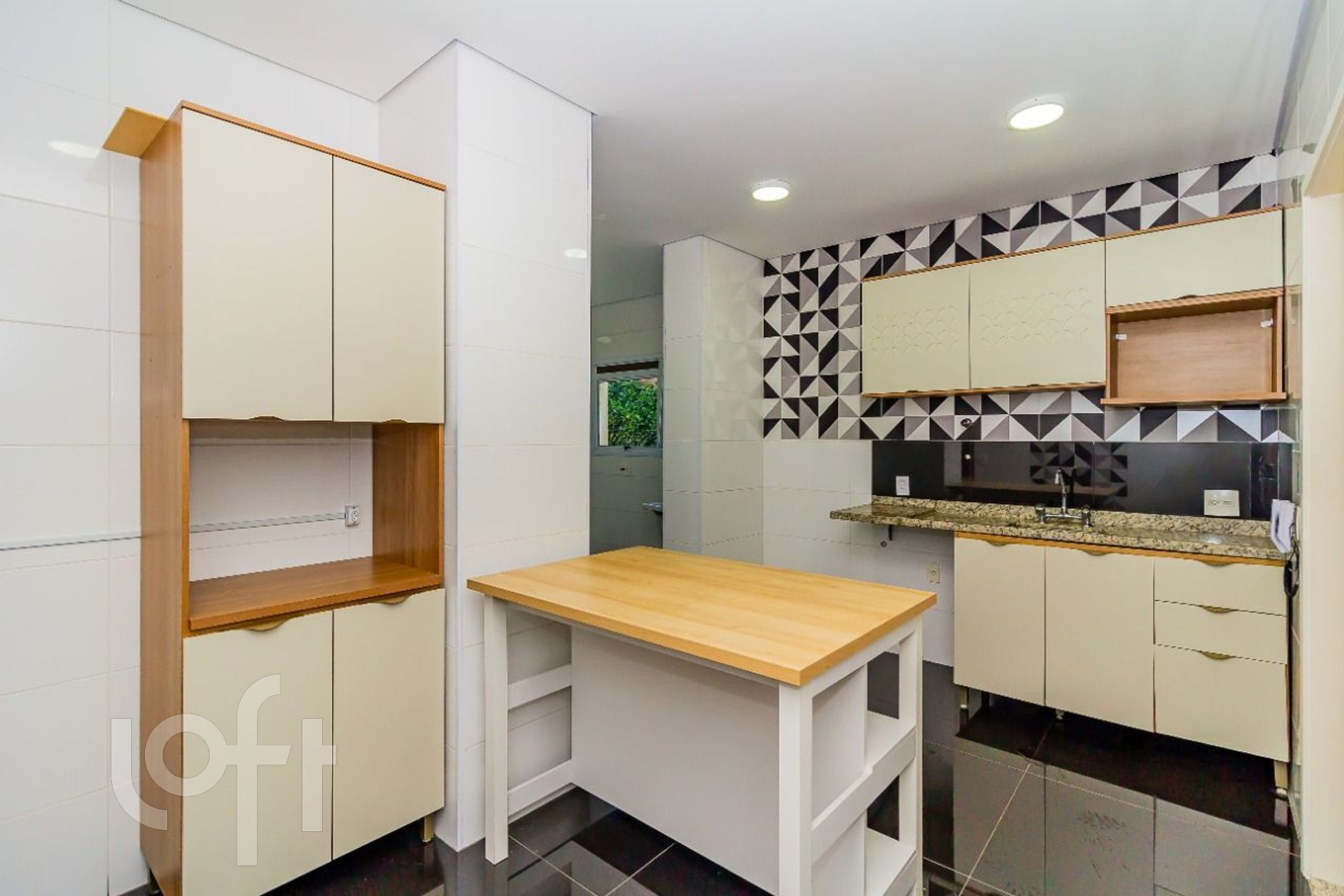 Apartamento à venda com 3 quartos, 186m² - Foto 15