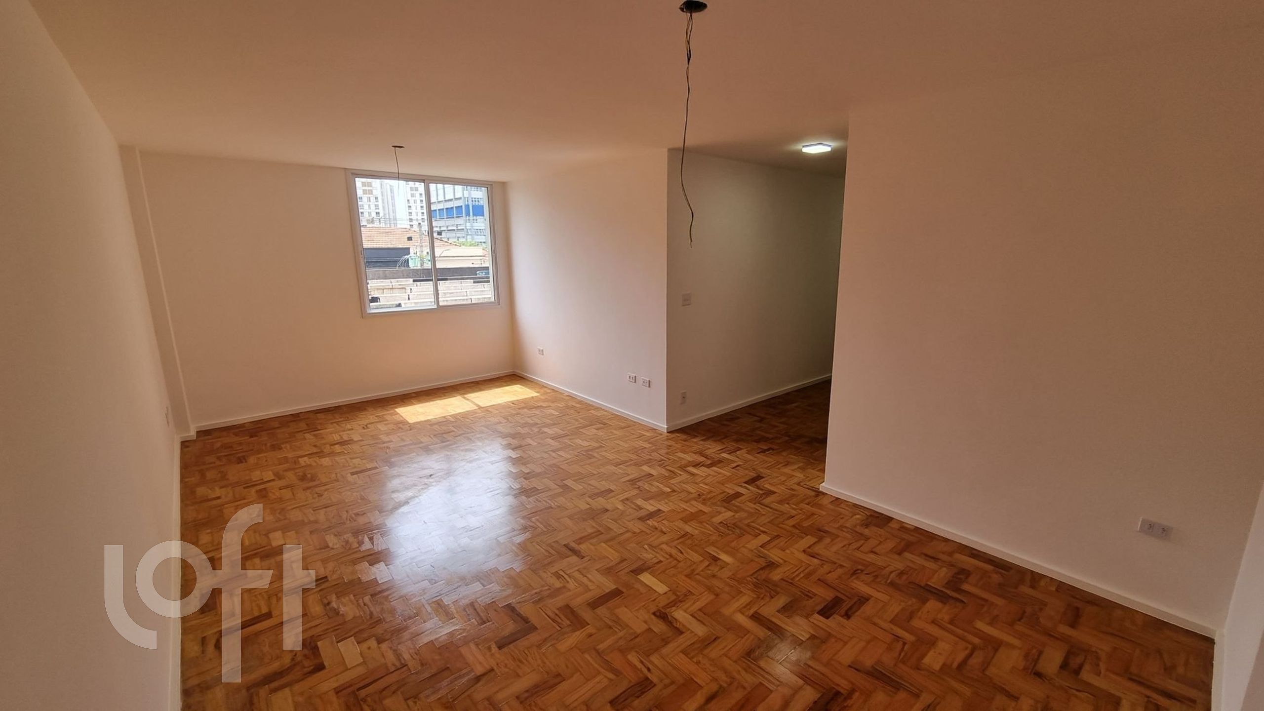 Apartamento à venda com 3 quartos, 102m² - Foto 1