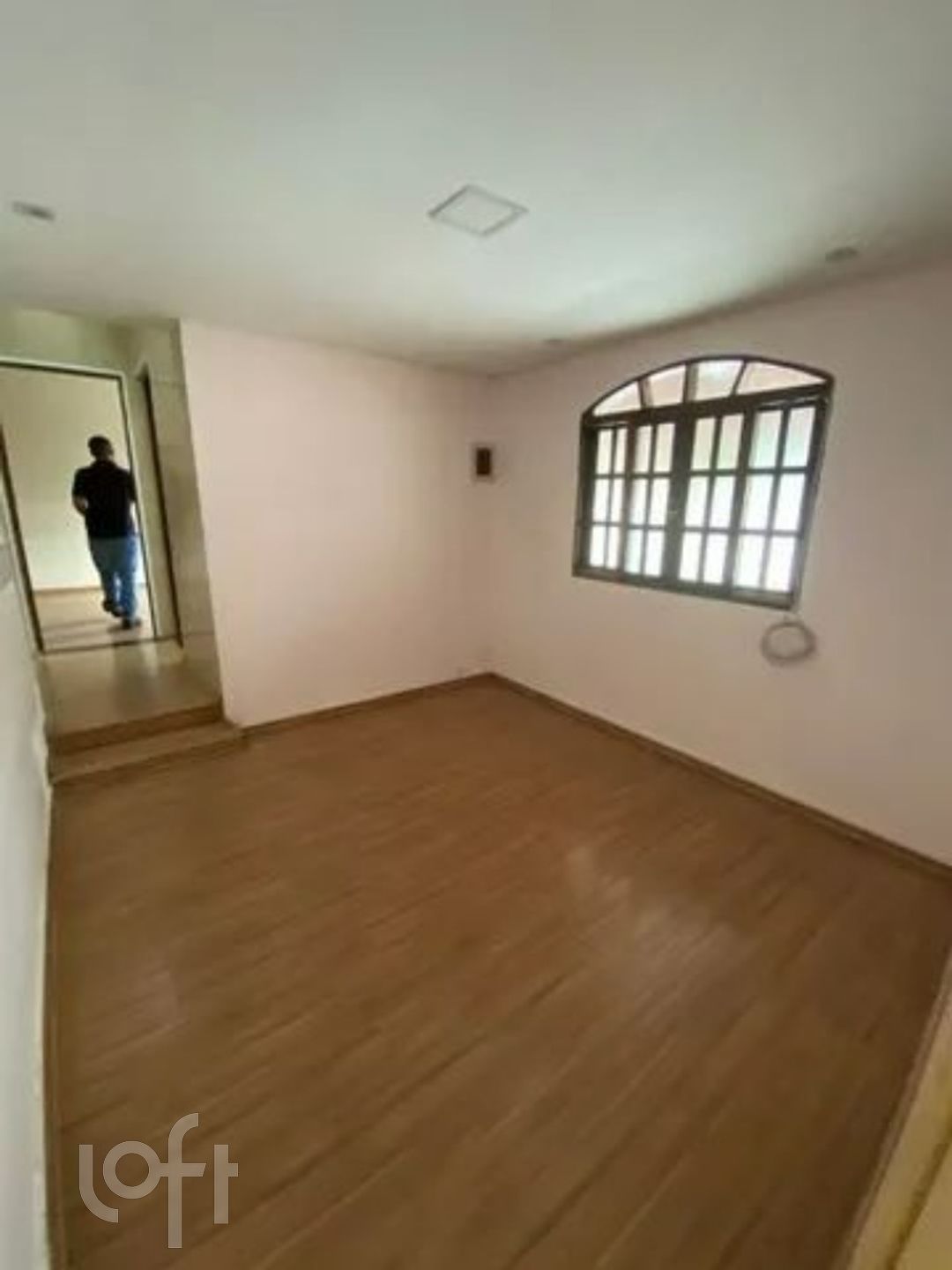 Casa à venda com 4 quartos, 250m² - Foto 9