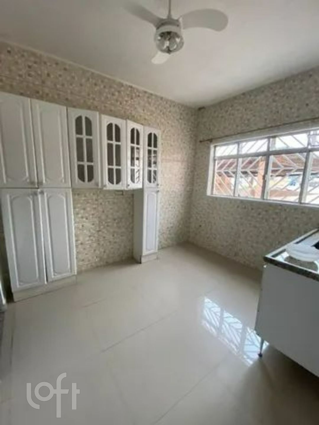 Casa à venda com 4 quartos, 250m² - Foto 6