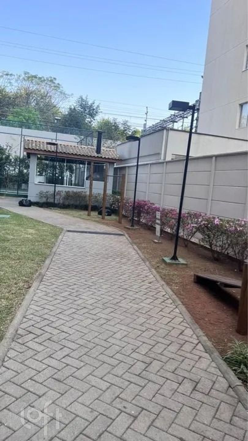 Apartamento à venda com 2 quartos, 33m² - Foto 9