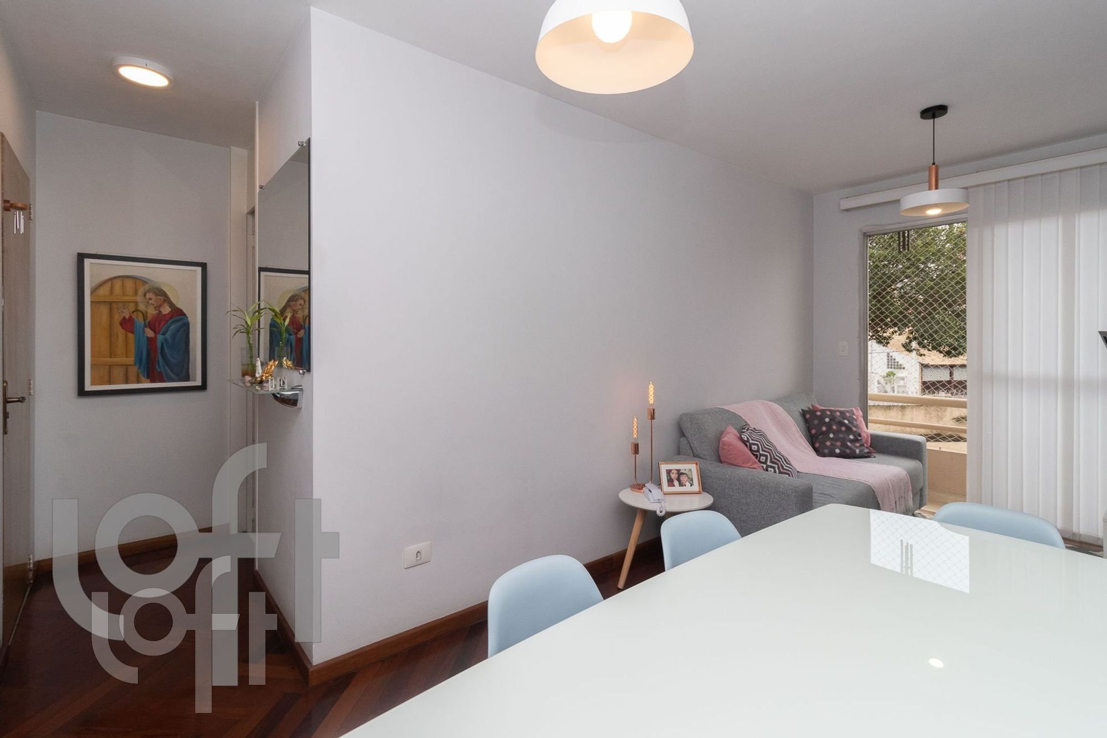 Apartamento à venda com 2 quartos, 50m² - Foto 1