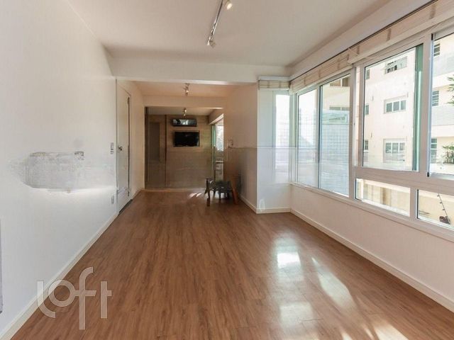 Apartamento com 197m², 3 dormitórios, 3 suítes, 4 vagas, Rio Branco em Porto Alegre