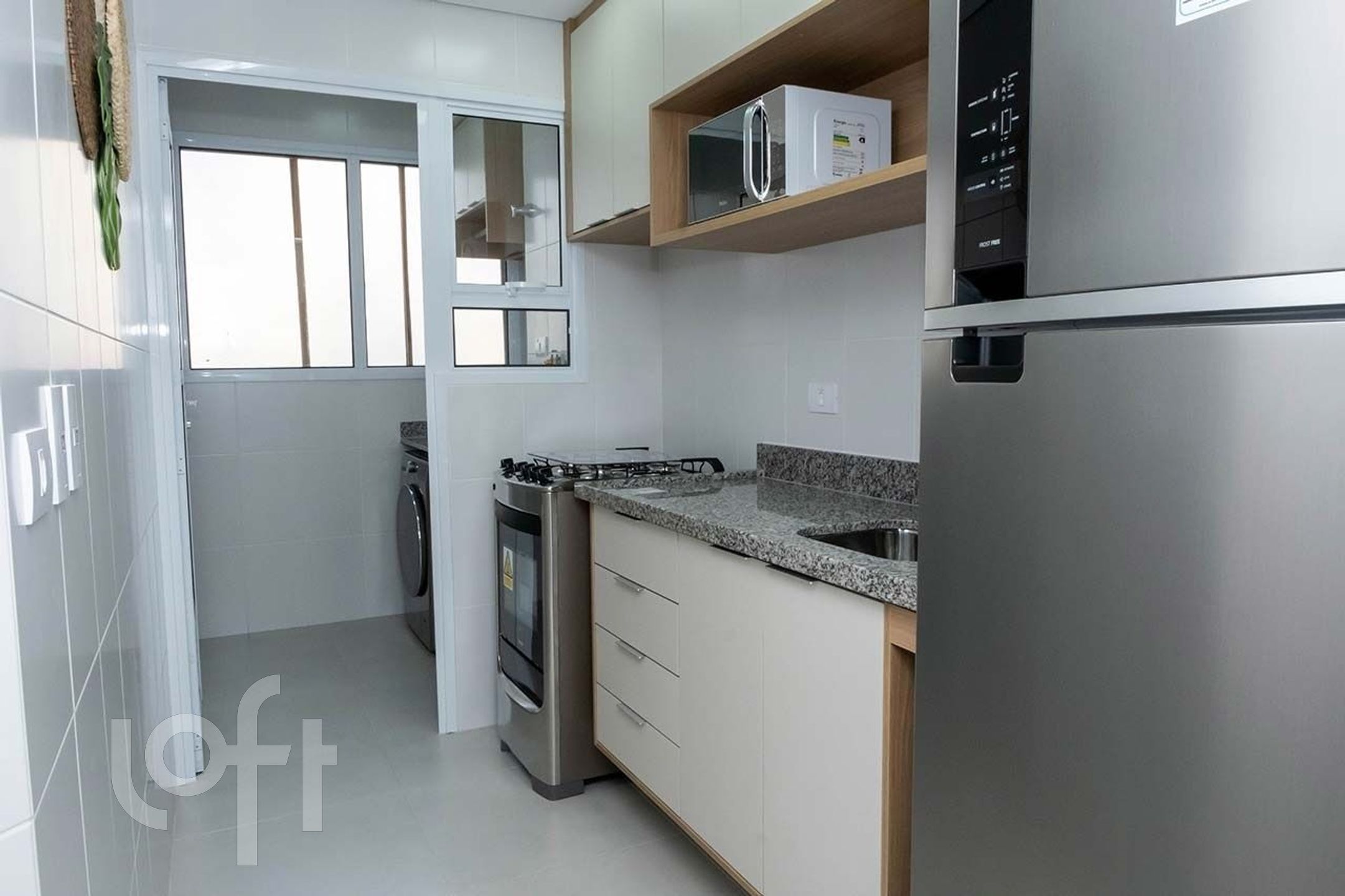 Apartamento à venda com 2 quartos, 62m² - Foto 27
