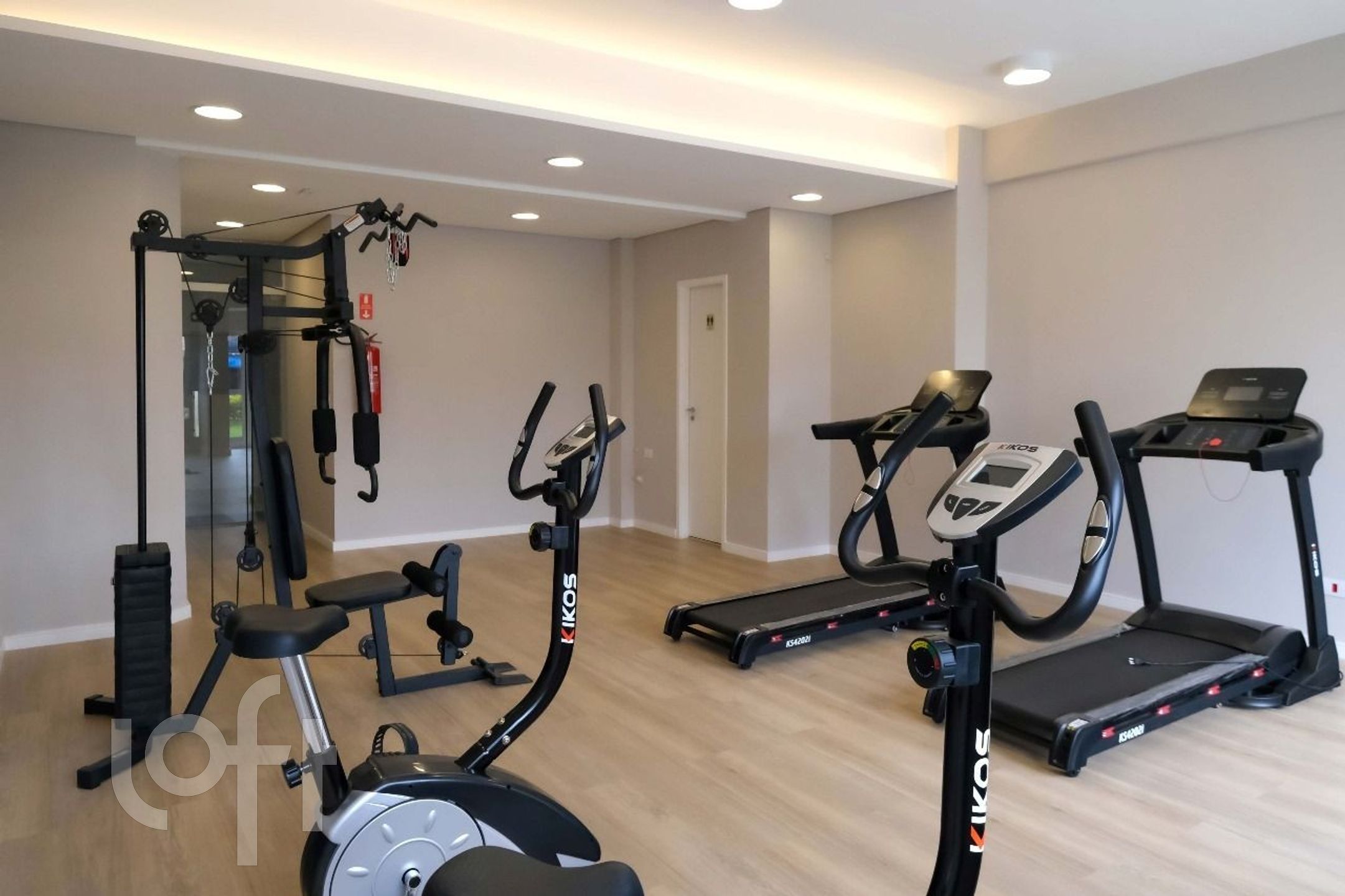 Apartamento à venda com 2 quartos, 62m² - Foto 16