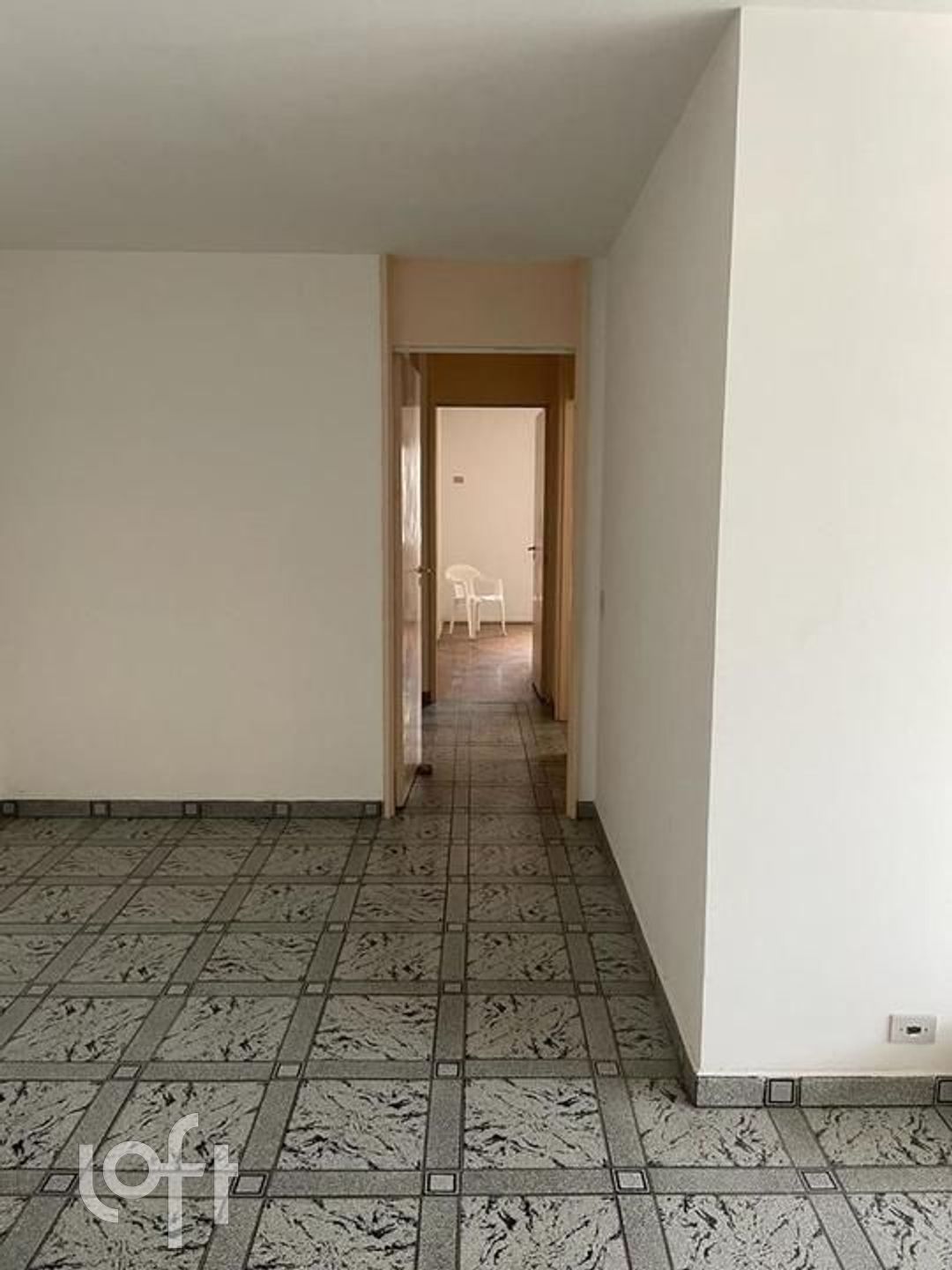 Apartamento à venda com 3 quartos, 135m² - Foto 4