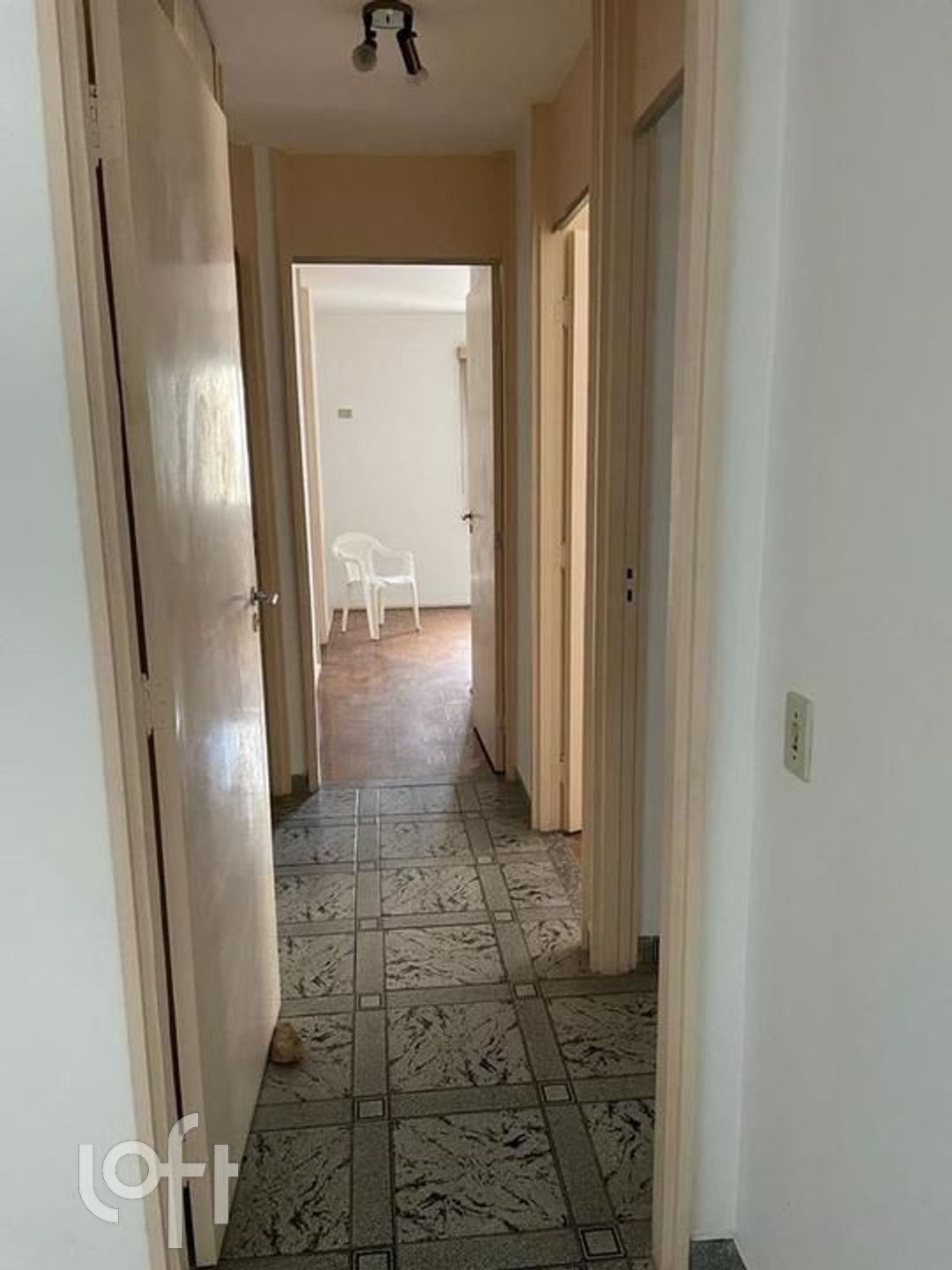 Apartamento à venda com 3 quartos, 135m² - Foto 1