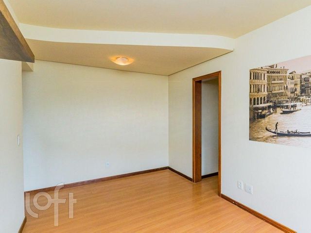 Apartamento com 58m², 2 dormitórios, 1 vaga, Menino Deus em Porto Alegre