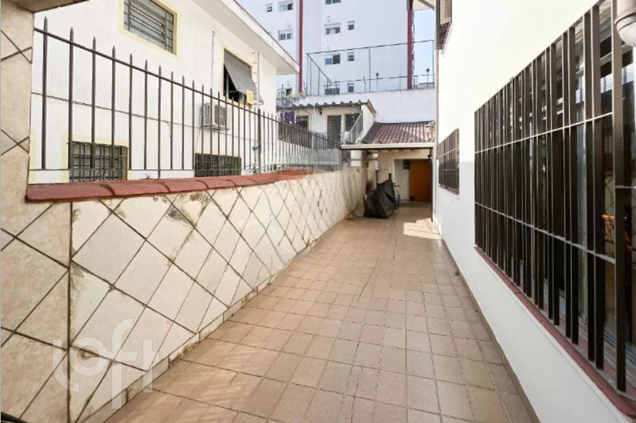 Casa à venda com 4 quartos, 220m² - Foto 20