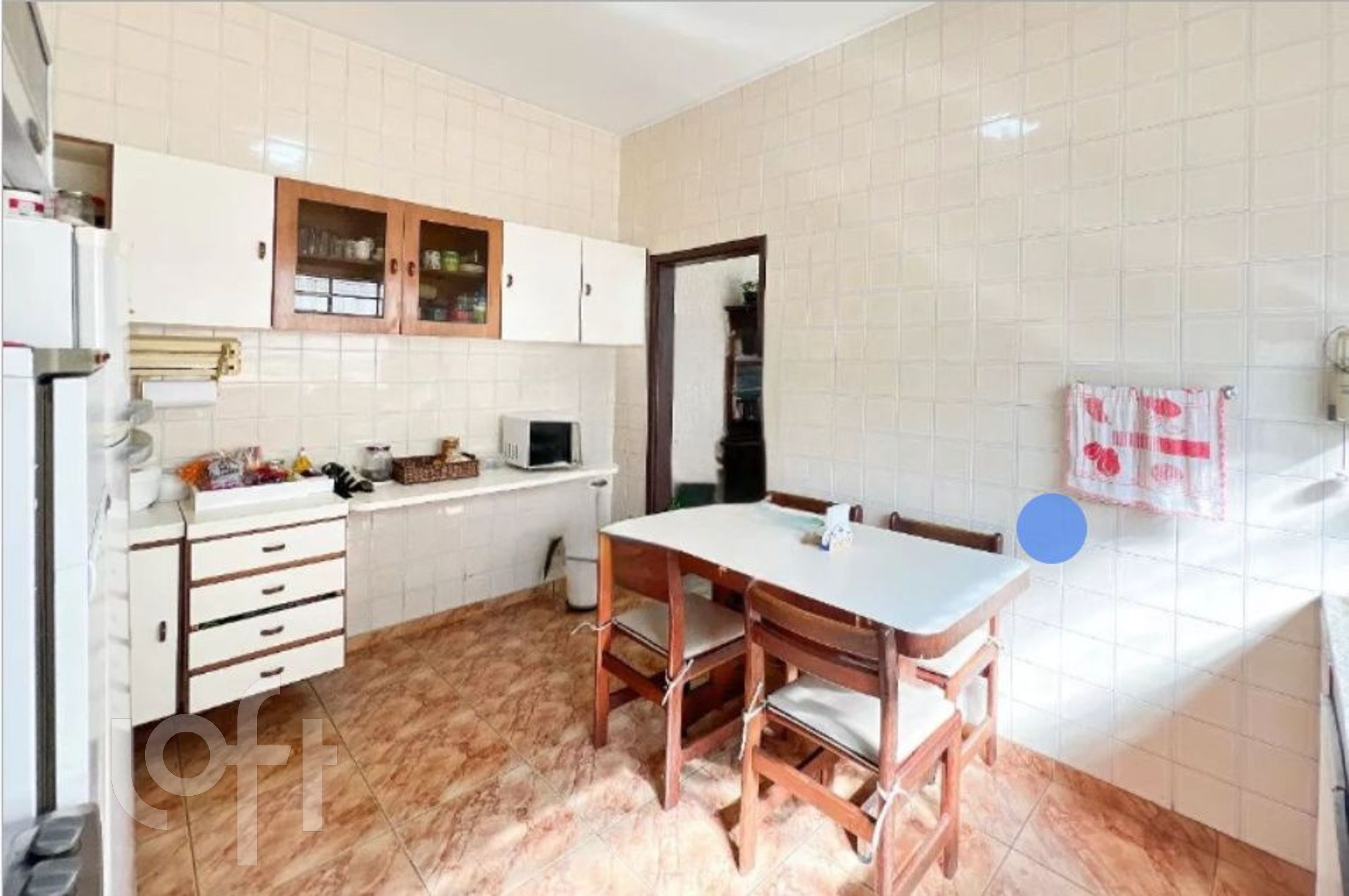 Casa à venda com 4 quartos, 220m² - Foto 6