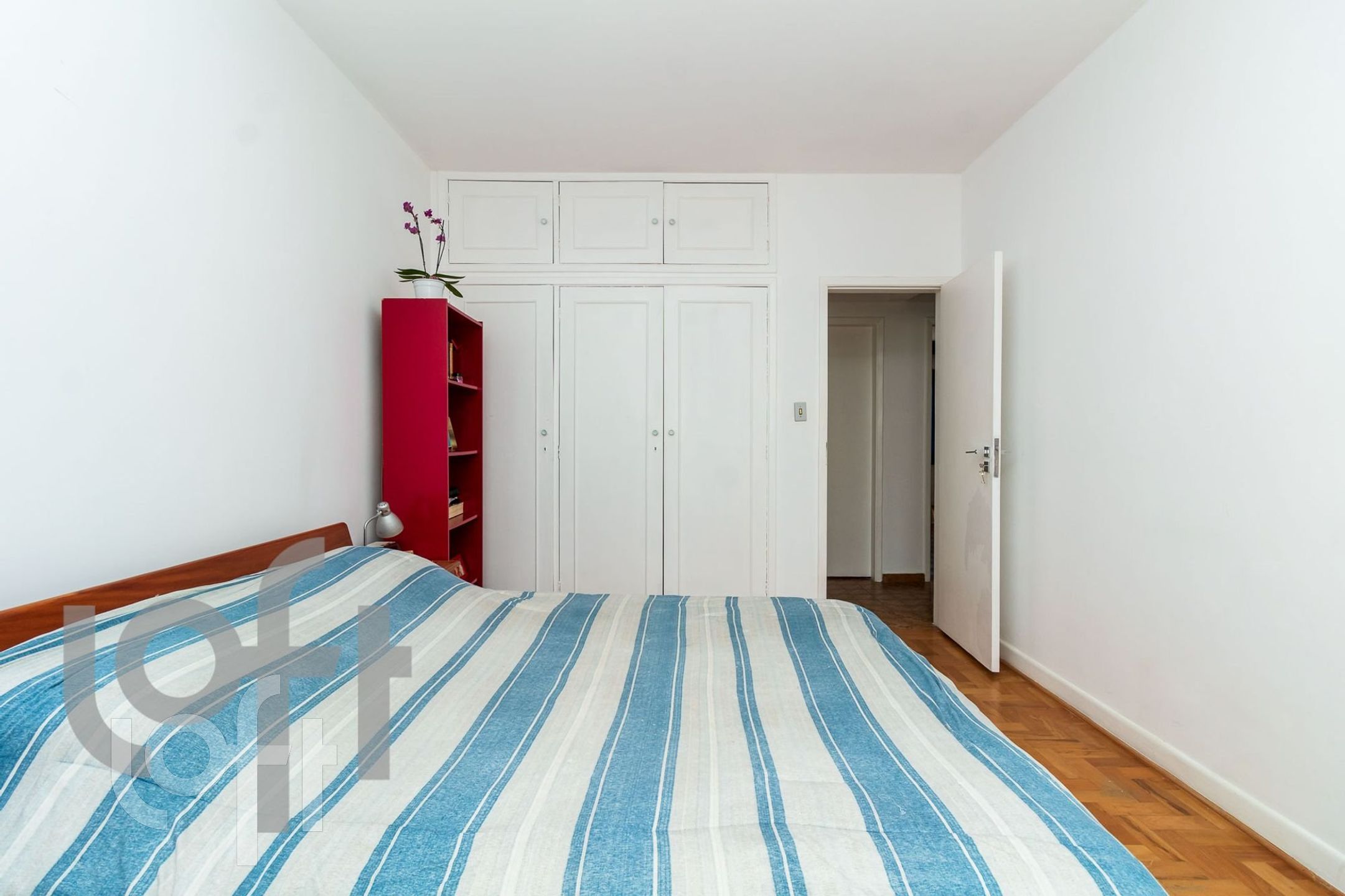 Apartamento à venda com 3 quartos, 176m² - Foto 3