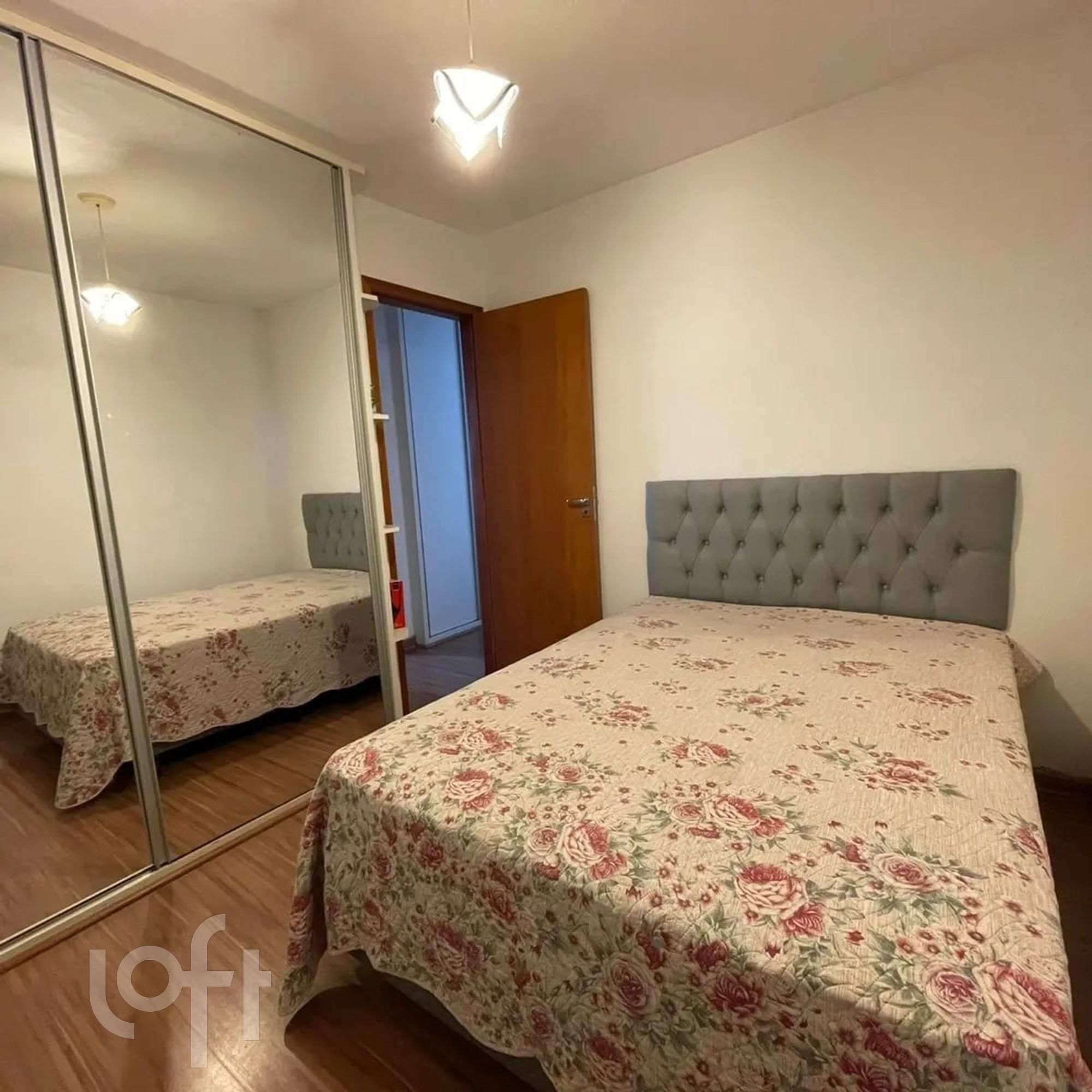 Apartamento à venda com 2 quartos, 65m² - Foto 3