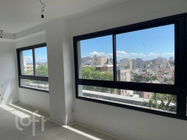 Apartamento com 227m², 3 dormitórios, 3 suítes, 3 vagas, Rio Branco em Porto Alegre